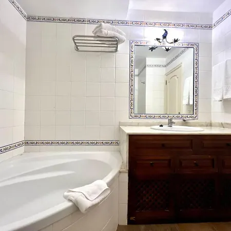 Апартаменты Apartamento Piso Alto, Pool, Cerca De La Playa